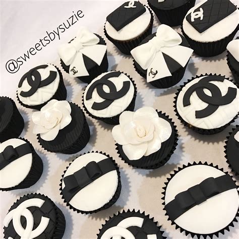 chanel inspired cupcakes|pictures of chanel cupcakes.